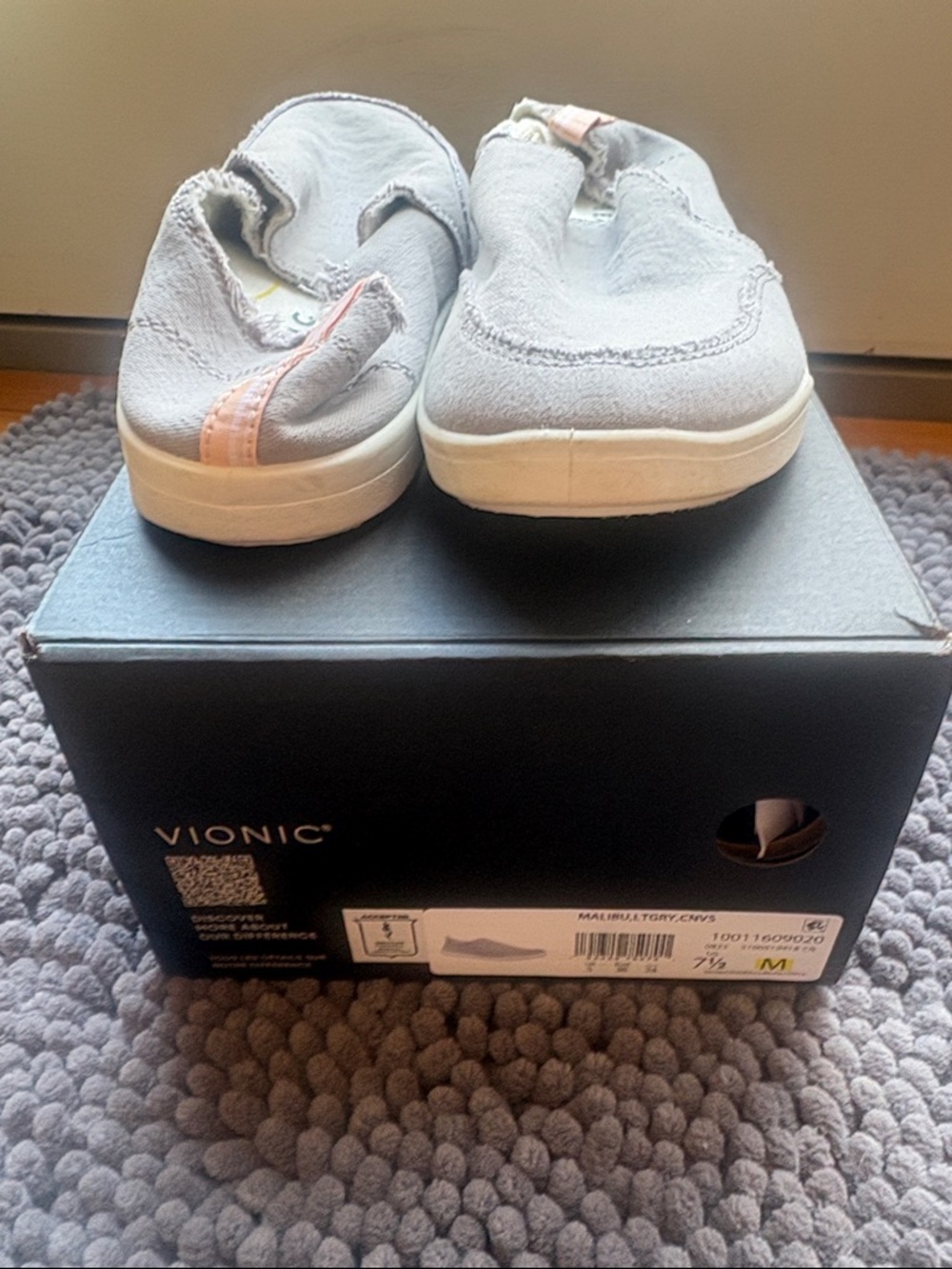Vionic Malibu Slip-On Sneakers in Gray with Pink Accent